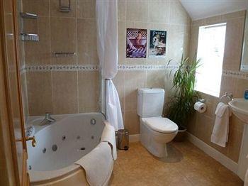 Grove House B And B Solihull Zewnętrze zdjęcie